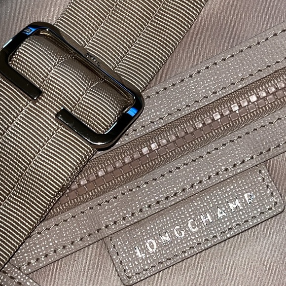 NWOT Longchamp messenger bag - Picture 12 of 16